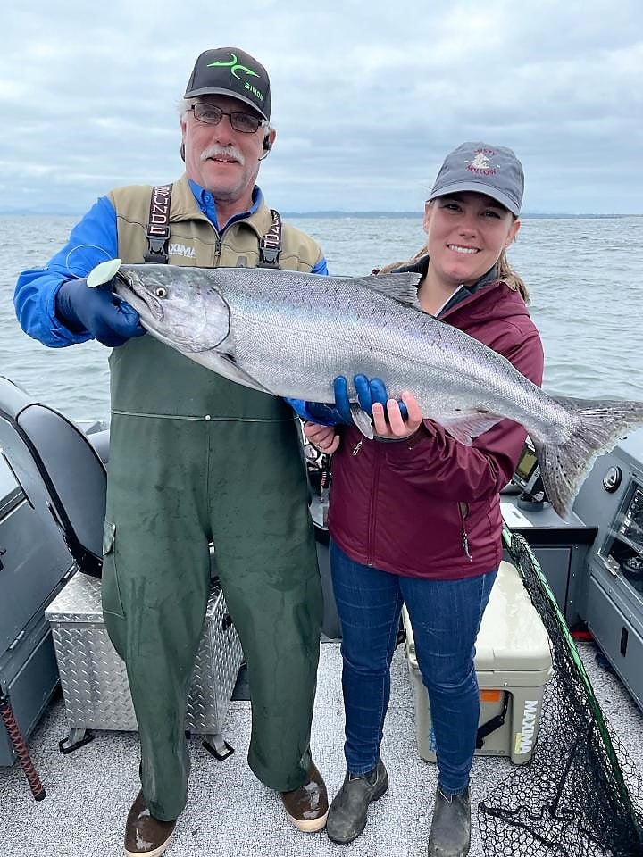 Deet’s Guide Service